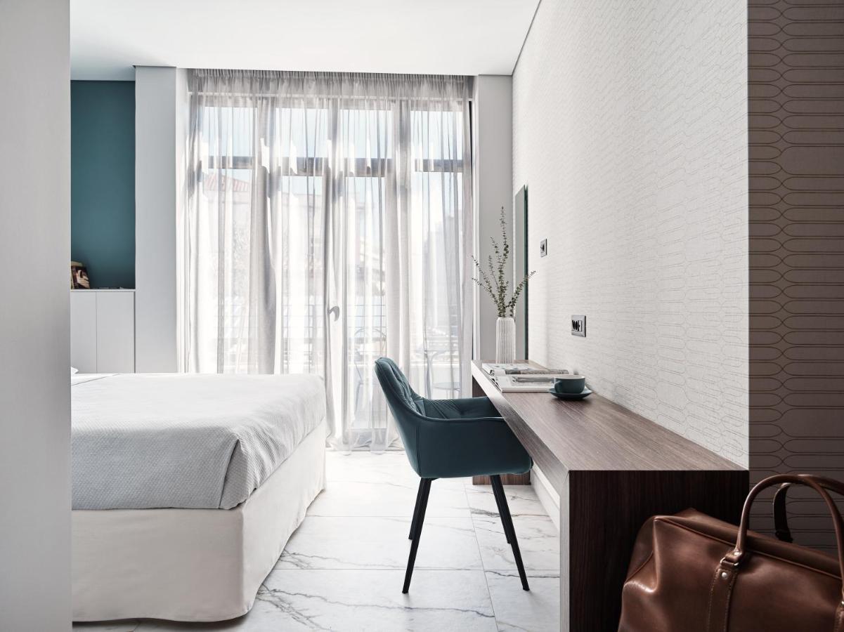 View Urban Aparthotel *